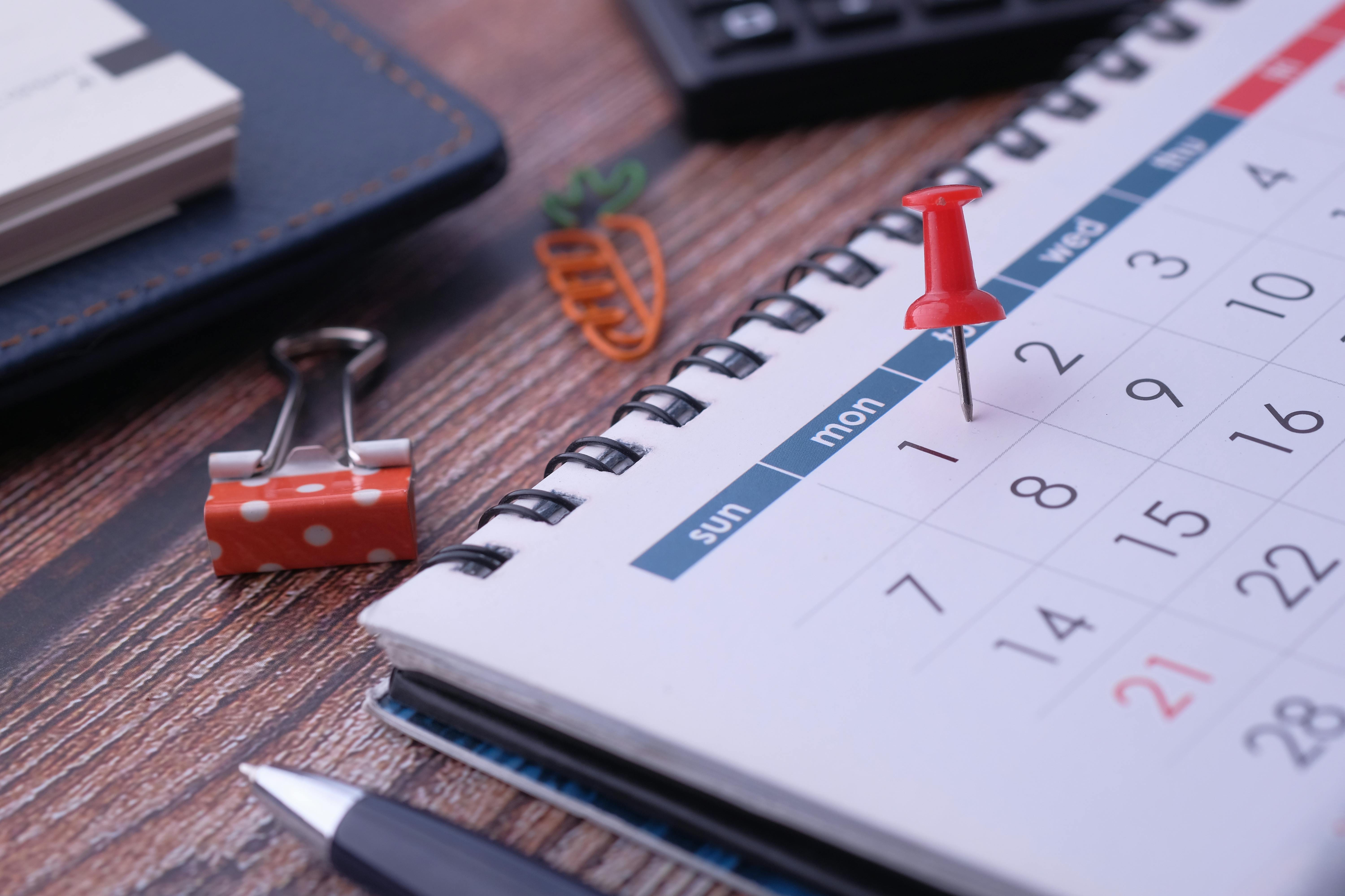 Calendar for holiday-let changeover days